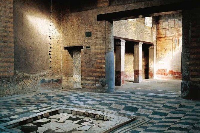 Pompeii Herculaneum small group tour from AmalfiCoast - Headsets, group size, and how commentary changes everything
