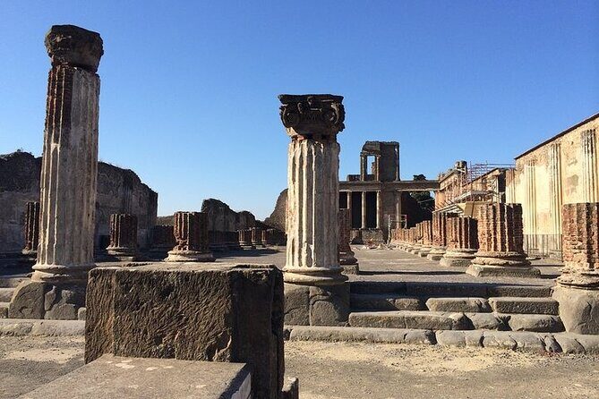 Pompeii, Herculaneum & Wine Tour, with Licensed Guide included - A 9-hour Pompeii, Herculaneum, and Vesuvius wine day from Sorrento