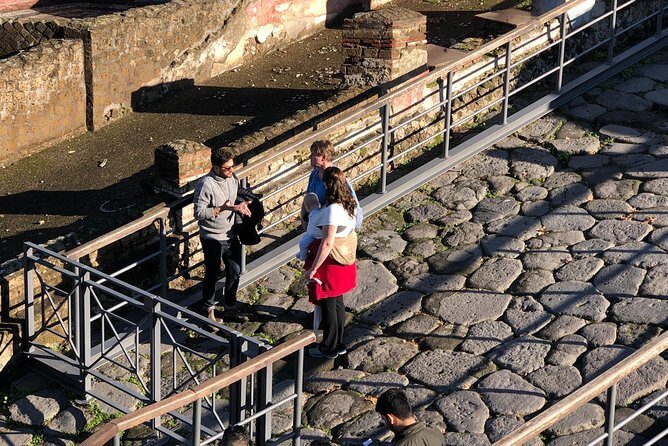 Pompeii New Discoveries Private Guided Tour - Price and value: $120.15 per person in perspective
