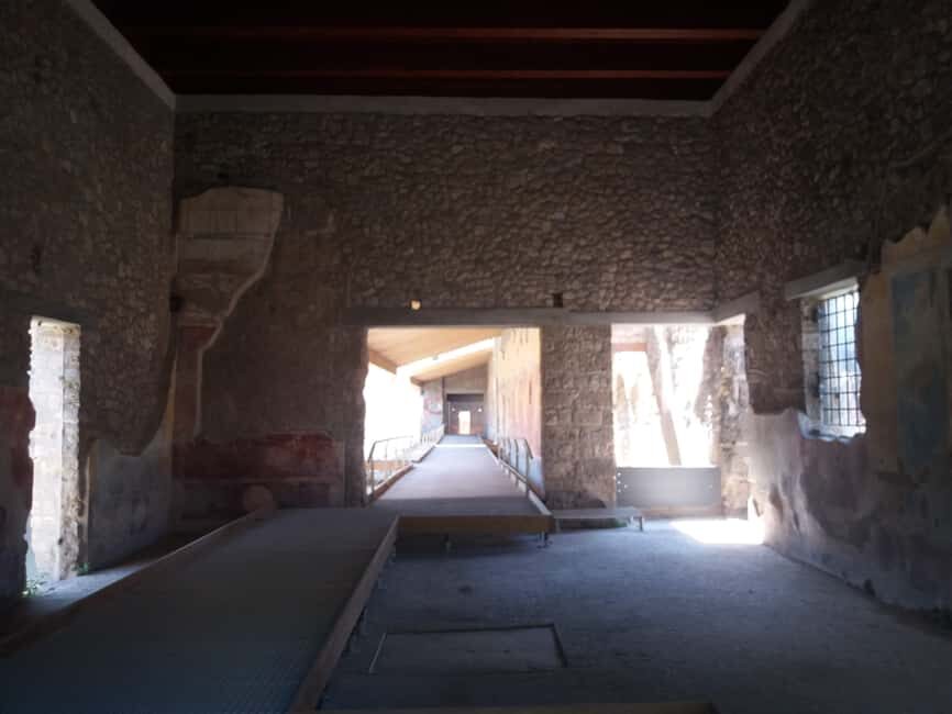 Pompeii No-line Entrance Tickets with audioguide - Temple of Apollo: Religion as a Street-Level Experience