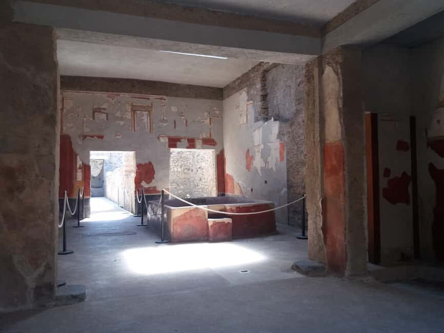 Pompeii No-line Entrance Tickets with audioguide - The Mummies of Pompeii: Fear, Escape, and What Ash Preserved