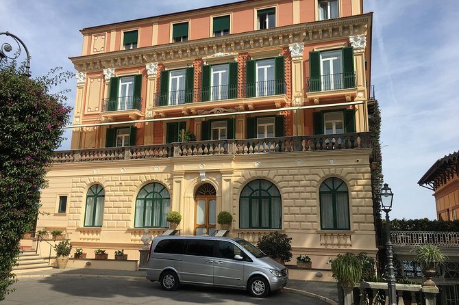 Pompeii private guided tour and Amalfi coast - Sorrento for One Hour: Limoncello, Leather, and a Quick Stroll