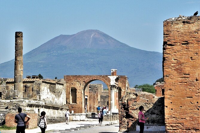 Pompeii private tour - Price and value: what you’re paying for at $121.92