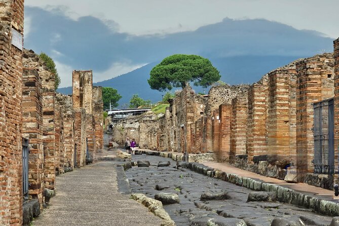 Pompeii private tour from Naples. The best choice for cruisers - Key things that make this Pompeii tour work