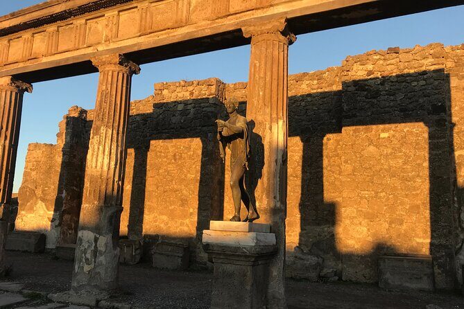 Pompeii Private Tour with expert local guide - Why the calmer moment matters more than you think