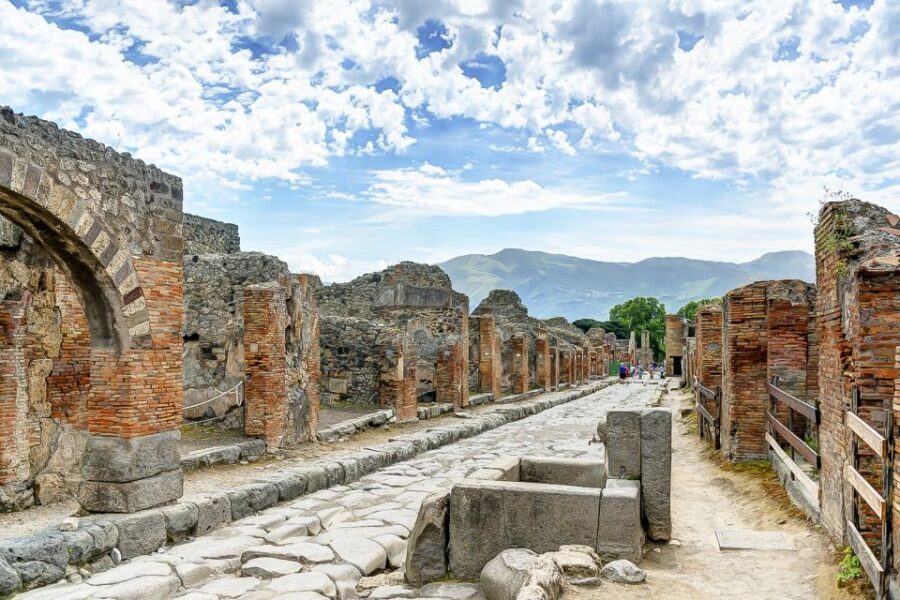 Pompeii Ruins Private Tour with Optional Skip-the-Line Entry - What’s Included (and What Isn’t) in This Private Format