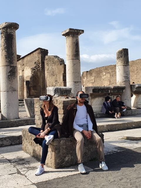 Pompeii Ruins: Virtual Tour 360° with Authorized Storyteller - Baths, houses, and the bakery: daily routines you can picture