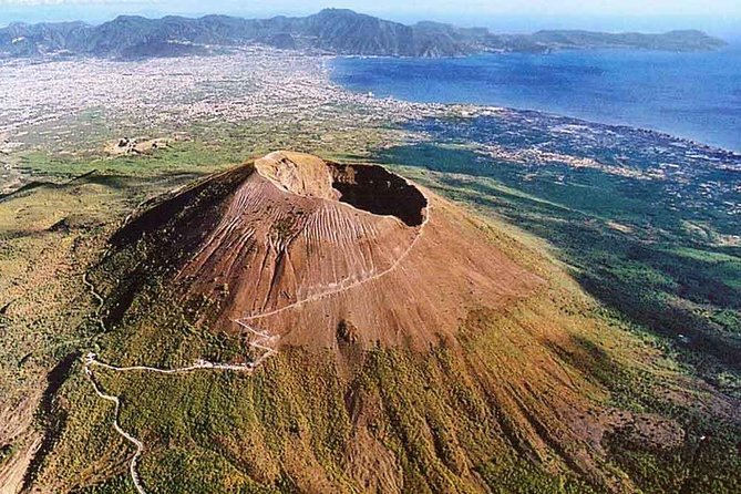 Pompeii Ruins & Wine Tasting with Lunch on Vesuvius with Private Transfer - Price and value: what $417.91 gets you, and where extra costs can appear