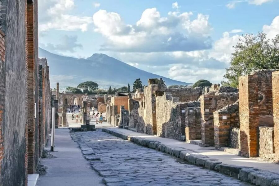 Pompeii: Skip The Line Entrance Tickets + Audioguides - Entering Pompeii by Porta Marina Inferiore: Why This Choice Helps