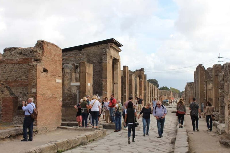 Pompeii: Skip-the-Line Guided Archaeological Discovery Tour - A 2-Hour Pompeii Plan That Feels Like More Than Ticket-Collecting