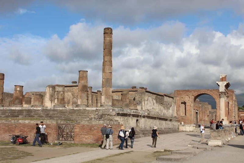 Pompeii: Skip-the-Line Guided Archaeological Discovery Tour - What I’d Pack (So the Tour Doesn’t Get Annoying)
