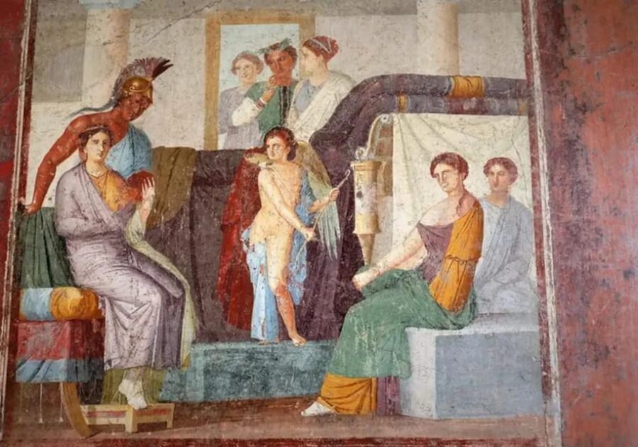 Pompeii: Skip the Line Ticket + Audioguide - Getting to the right place: Pompei Scavi – Villa dei Misteri station