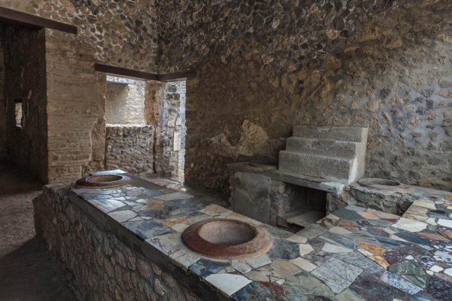Pompeii Skip the Line Ticket + Guide Book with itineraries - Navigating Pompeii with the updated map: how not to waste time