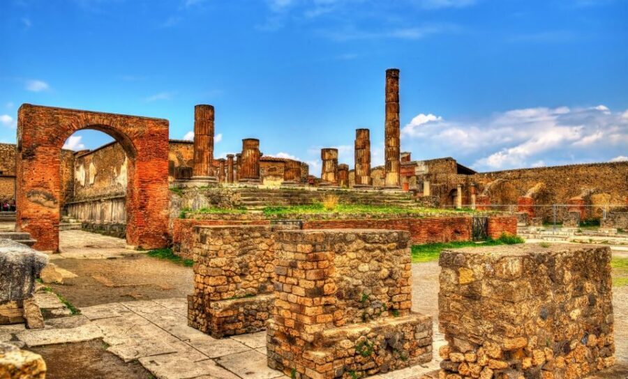Pompeii Skip the line ticket+transfer from Naples - Who this Pompeii transfer works best for