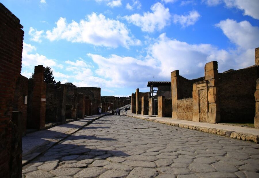 Pompeii: Skip-the-Line Tour for Kids and Families - Vesuvius in 79 AD and the excavation story, explained for real minds