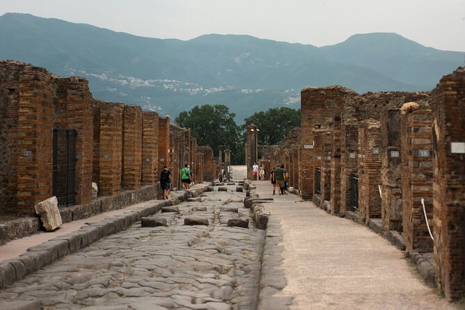 Pompeii Skip-the-Line Tour – Private and limited group options - The 79 AD story you’ll actually understand