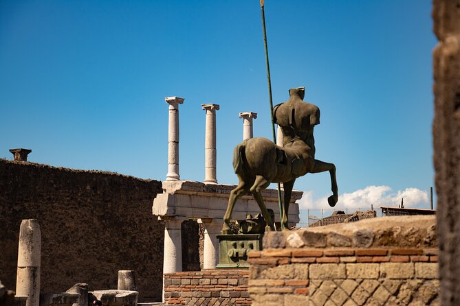 Pompeii Skip-the-Line Tour – Private and limited group options - Language and audio devices: practical perks for real listening