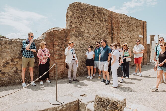 Pompeii Small Group Excursion From Naples - Naples-to-Pompeii: why this “small group” format feels better
