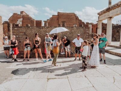 Pompeii: Small Group Tour with an Archaeologist - Why an archaeologist-led Pompeii tour is worth it