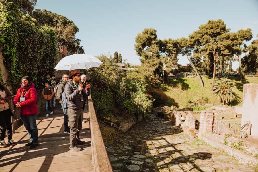 Pompeii Small Group Tour with transportation from Naples - Skip-the-line entry: why it’s more than just convenience