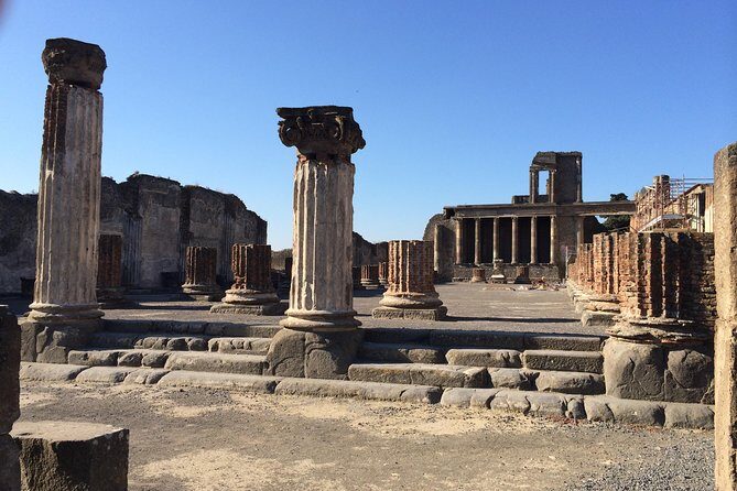 Pompeii-Sorrento-Positano tour from Naples, with licensed guide included - Timing, transport comfort, and what to plan for during the day