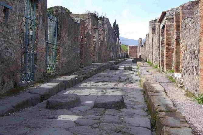 Pompeii the Buried city - What to bring (so you don’t waste your time)