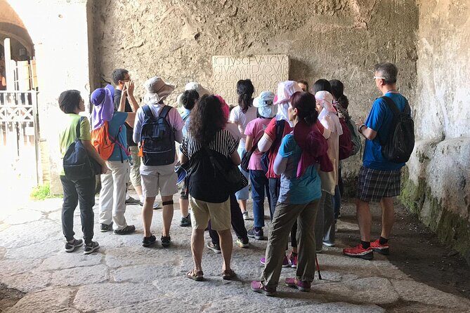 Pompeii Tour with experienced guide - Shops Along the Main Street: Reading Daily Life in the Layout
