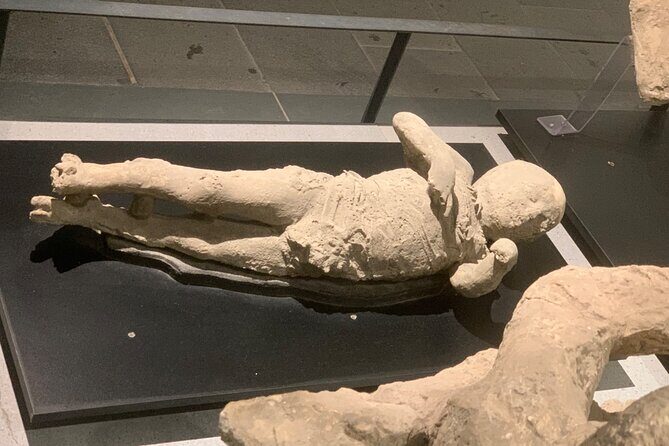 Pompeii tour with LOCAL GUIDE and SKIP THE LINE entrance - Forum of Pompeii: where the city handled business and justice