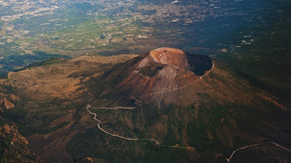 Pompeii & Vesuvius - Pompeii First: The Site That Teaches You How to Look