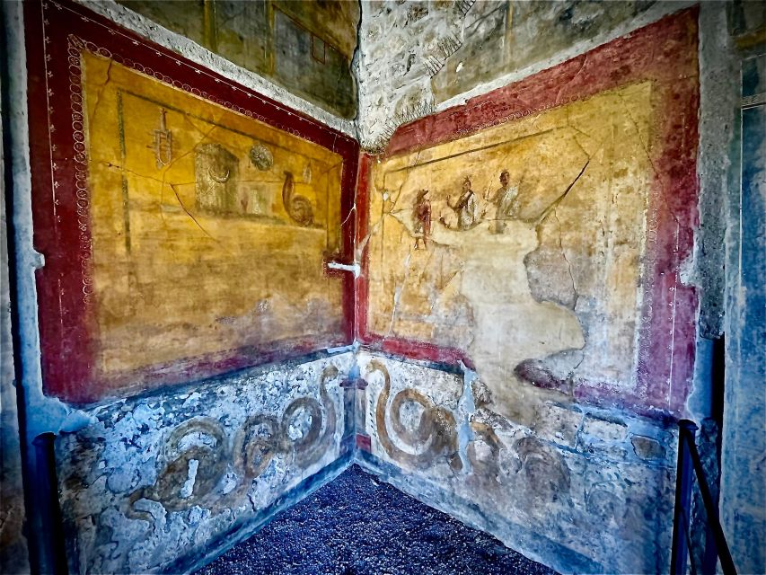 Pompeii-Vesuvius & Winery All Inclusive Tour From Positano - Key things to know before you go