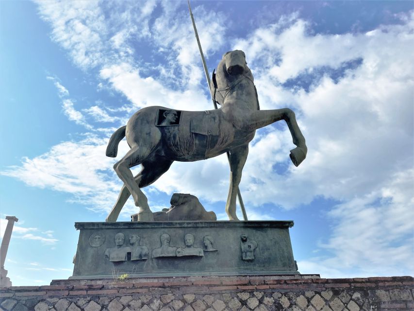 Pompeii-Vesuvius & Winery All Inclusive Tour From Positano - What to pack for a volcano day