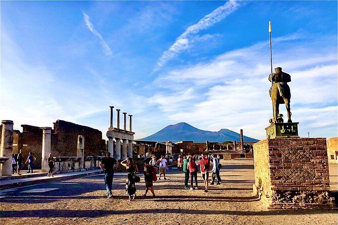 Pompeii & Vesuvius with Lunch & Wine Tasting from Positano - Winery Break at Vigna delle Rose (Casa Setaro)