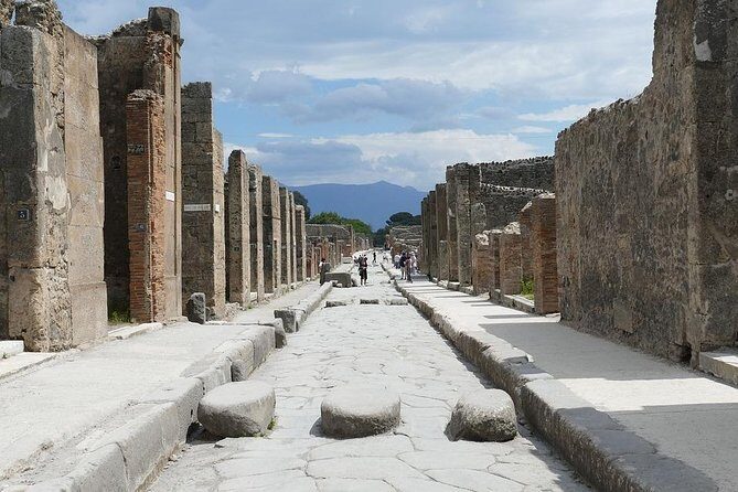 Pompeii Visit at its Most Peaceful Moment - Price and value: what $142.42 covers and what you should double-check