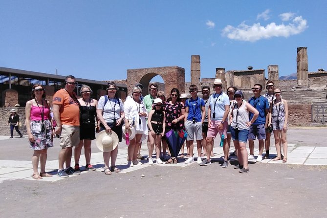 Pompeii: walking tour with 3D glasses and with entrance ticket - Where this tour goes (and where it doesn’t): Villa dei Misteri is skipped
