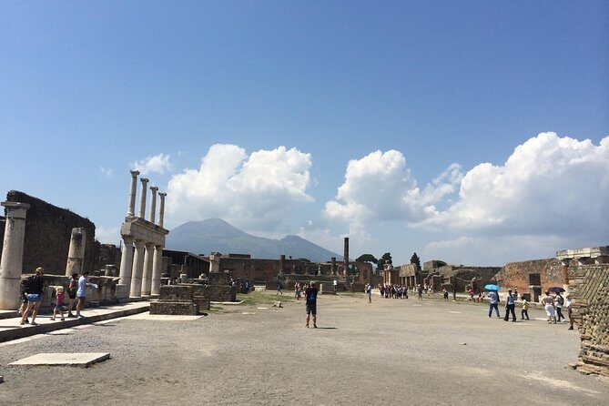 Pompeii-Wine tasting tour from Sorrento, licensed guide included - TicketOne at 9:00 AM: How to Avoid the Most Common Pompeii Headaches