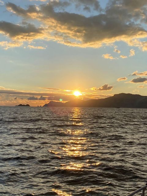 Positano: Amalfi Coast Sunset Group Boat Tour with Prosecco - Key highlights you’ll care about