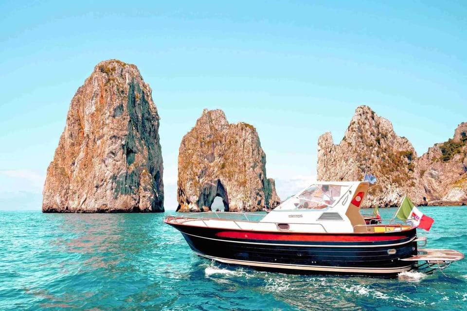 Positano: Capri and Blue Grotto Shared Boat Tour with Drinks - Key points to know before you go