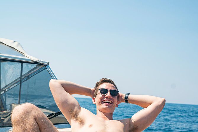 Positano e Amalfi exclusive cruise - Positano from the sea: your quick first taste