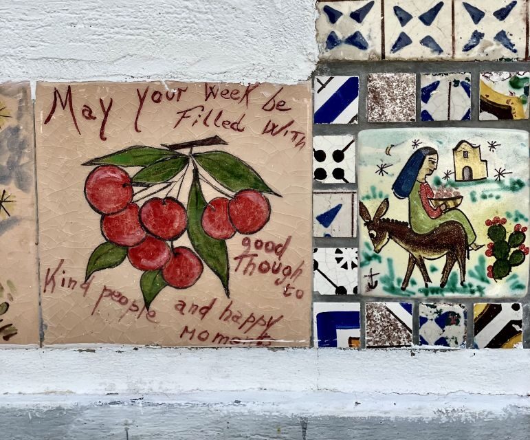 Positano: Old Town Walking Tour with Archaeologist Guide - The underground Roman Villa: frescoes under Positano
