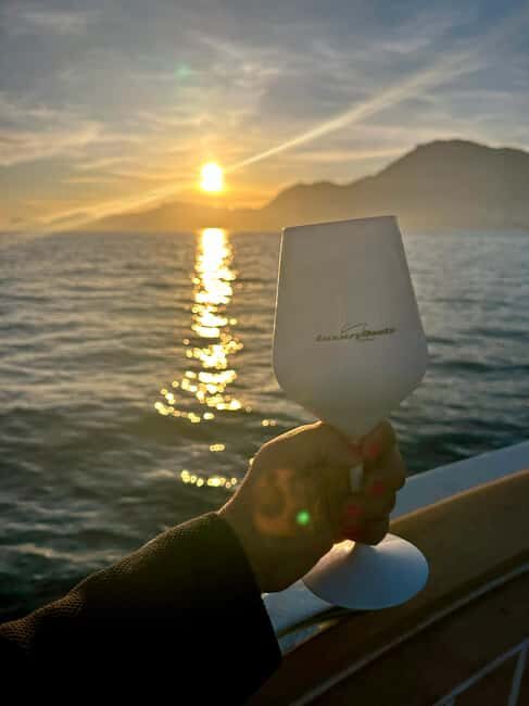 Positano: Shared Sunset Cruise - Sunset Cruise Route That Actually Makes Sense (1.5 Hours, Not All Day)