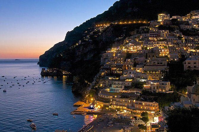 Positano Sunset Cruise - Positano scenic photo stop: short time, strategic angles