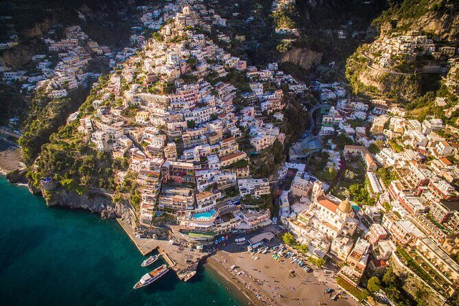 Positano Walking Tour with a Local Guide - Coffee and limoncello at Saveria’s mom’s home