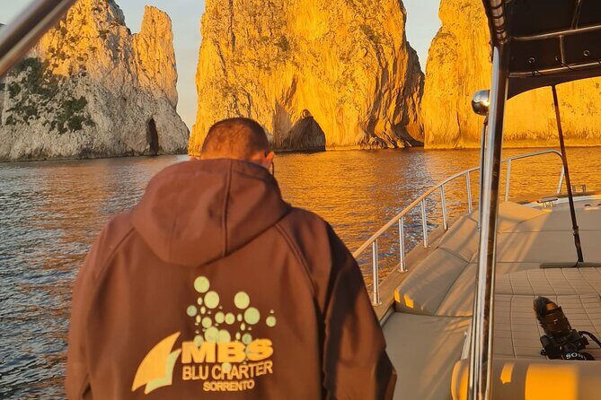 Private 4-Hour Boat Tour to Capri island with limoncello tasting - Sunset timing: choose your view from the water