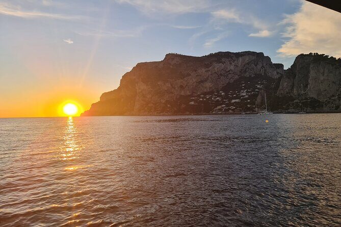Private 4-Hour Boat Tour to Capri island with limoncello tasting - Price and real value: what you should budget for