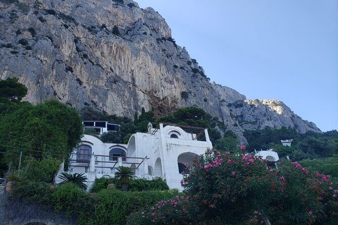 Private Amalfi Coast By Car And By Boat Day Trip - Your guide’s style: why it shows up in the details