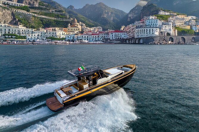 Private Amalfi Coast Sunset Boat Tour - Crew and Comfort: Why This Private Charter Feels Smooth