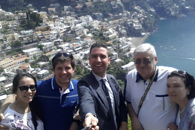 Private Amalfi coast tour and Sorrento coast up to 8 passengers - Why this private Amalfi Coast tour feels calmer than bus days