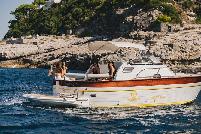 Private Amalfi Coast Tour with a 28ft Boat - Positano stop: 2 hours to walk, not just to stare