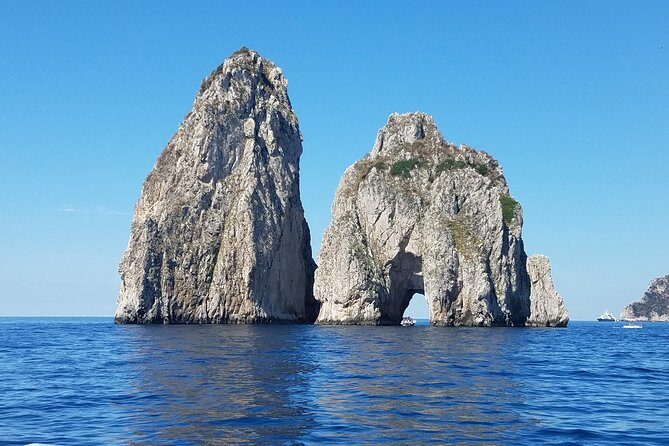 Private boat excursion to Capri from Sorrento - 7 hours - Bagni della Regina Giovanna: Roman ruins plus a swim with a story