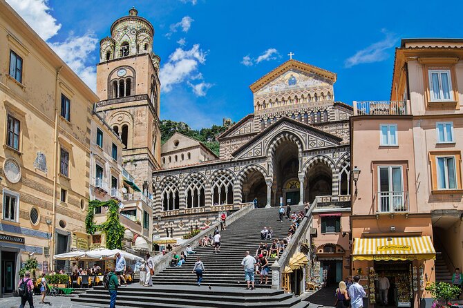 Private Boat Tour: 90 minutes in Amalfi Coast with snacks and drinks - Praiano: an old fishing village feeling intact